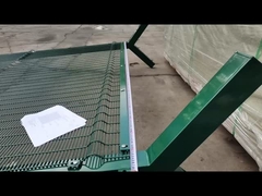 파우더 코팅 진료 철강 울타리 358 감옥용 보안 울타리 1.8*2.5m