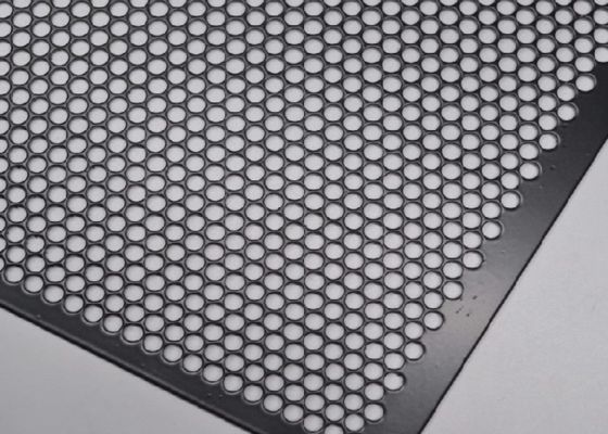 304 Stainless Perforated Mesh - Laser-Cut, ISO 9001 Certified for Protection, Filtration