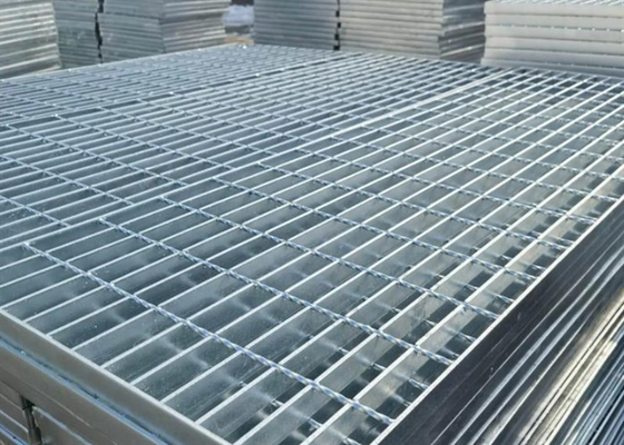 Galvanized Welded Catwalk Steel Walkway Grating For Steel Plant 40*5mm