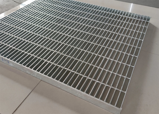 Q235 Serrated Steel Walkway Grating 40*5mm For Power Plant