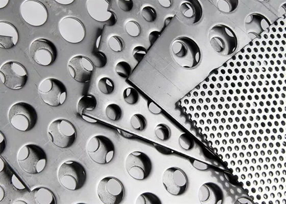 장식적 철 4.0 밀리미터 가는 퍼포레이티드 금속 시트판은 스피커 1.22*2.44m을 위해 강타했습니다