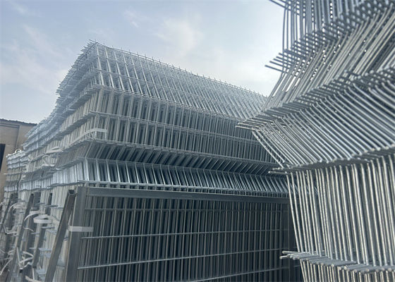 ISO 9001 2015 인증된 놀이터 경계를 위한 PVC 코팅 울타리 2*2.5m