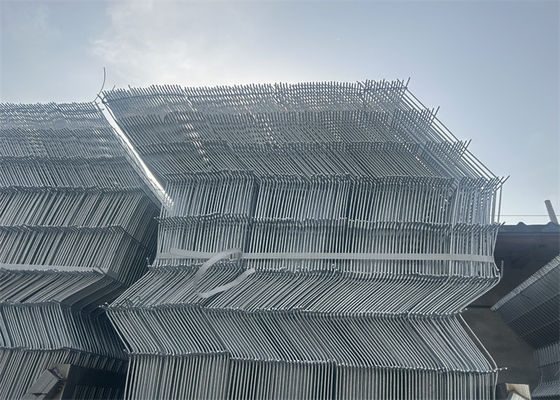 철망 울타리 삼각형 패널 강건 건축을 위해 낮은 탄소 강철