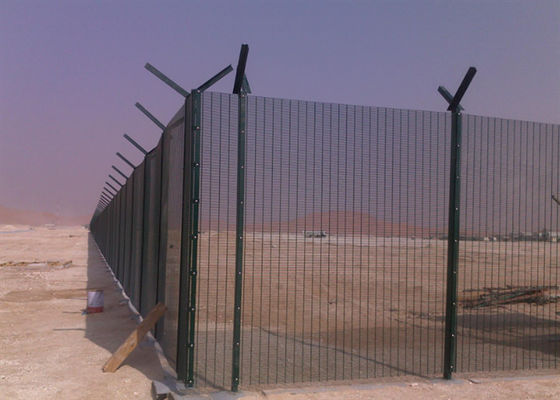 군사 및 정부 시설용 아연 도금 강철 펜스 358 보안 펜싱